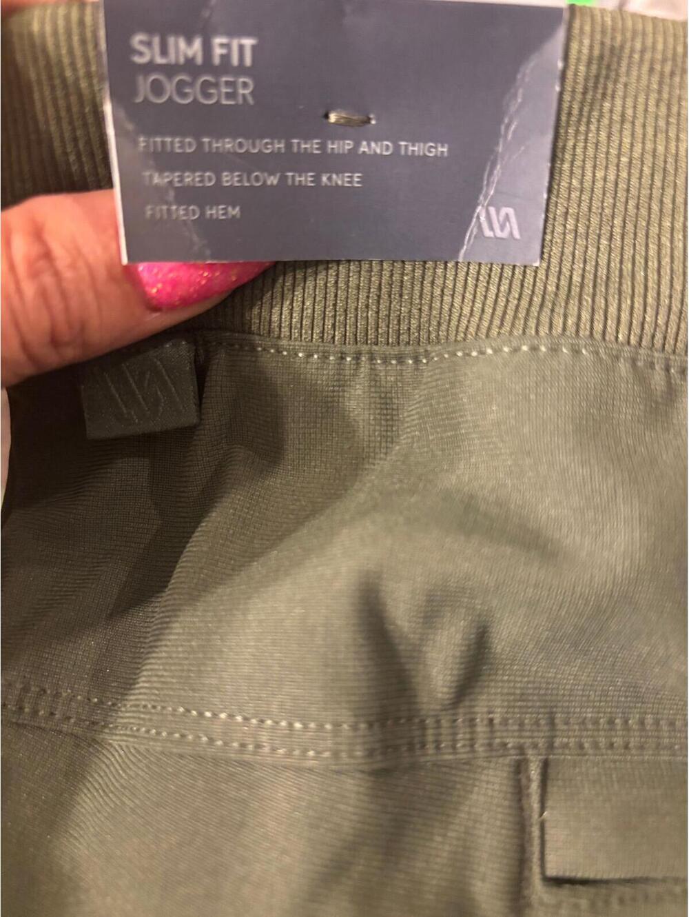 VRST Men's Limitless Slim Fit 4-Way Stretch Jogger, XXL, Dark Green - Picture 3 of 3